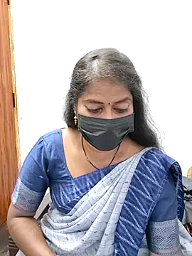 tamil_Sigappu_Roja webcam