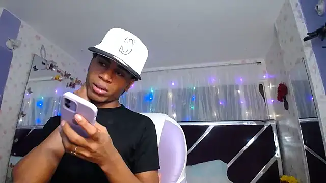 Santy_bigcock_01 webcam