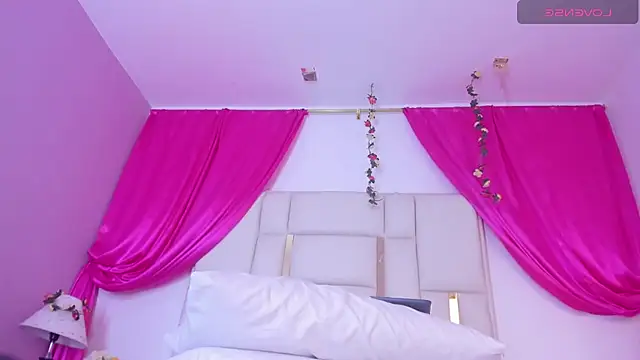 Silvanna-Casstro webcam