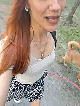 SlimBellaOfficial webcam