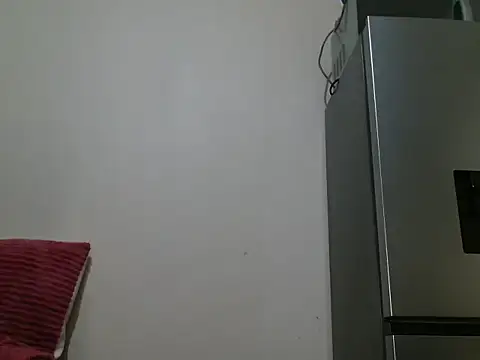 Kinkydarkberry webcam