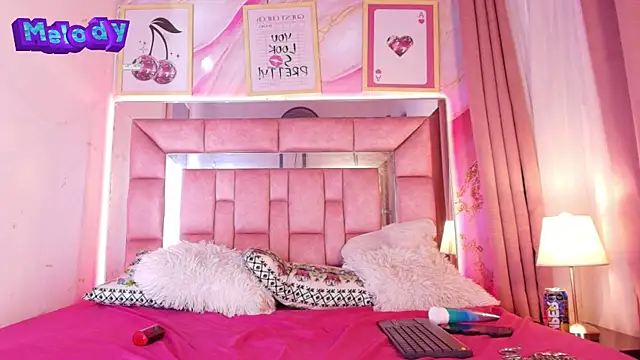 Melody_Trixie webcam