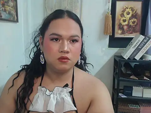 BigHotMAMALICIOUS webcam