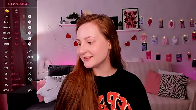 velvet_cherry_ webcam