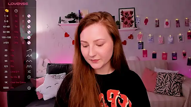 velvet_cherry_ webcam