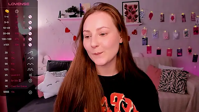 velvet_cherry_ webcam