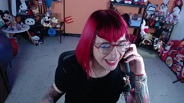 MissMiia2 webcam