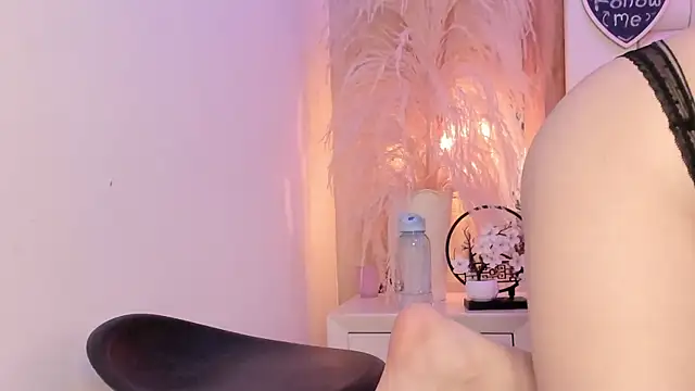 Daphne_And_Roger webcam