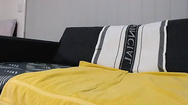 lilchristian@xh webcam