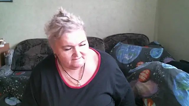 lana555 - Lana555's free webcam - UK Sex Cams