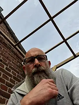 kingsscepter (Ask my age) - tribute to your king