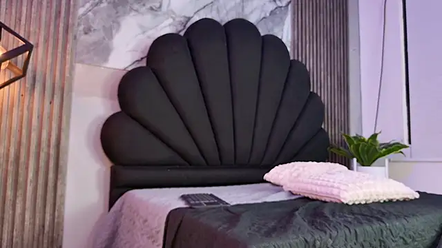 Cloe_x_Meliodas webcam