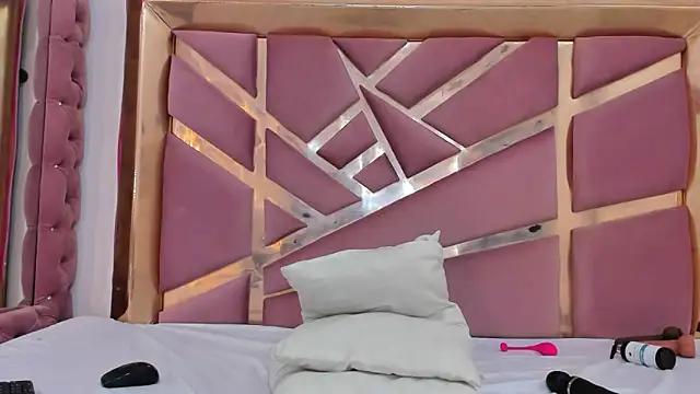 sharoon_cutee webcam