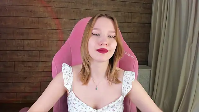 LiliLinn webcam