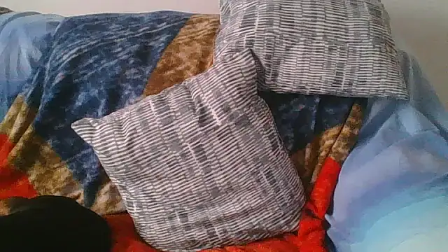 hairygirl80 - Hairygirl80's free webcam - UK Sex Cams