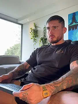 DimitriSullivan_ webcam