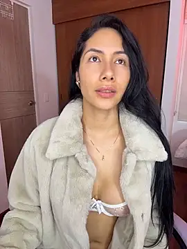 ArianaReynoldss webcam