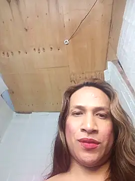 ur_asian_hotcum69 webcam