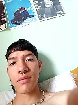 heyy_noah11 - Heyy_noah11's free webcam - UK Sex Cams