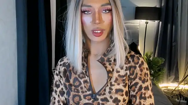 TsBlackHORSECOCKcalix webcam