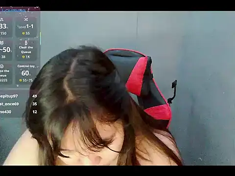 _WetKittyPussy_sw816 webcam