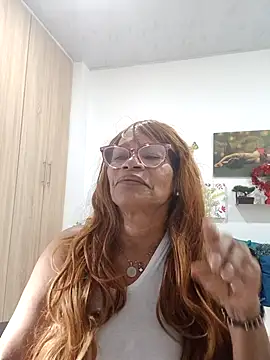 BustyMilf_ webcam