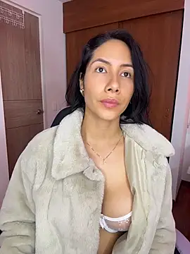 ArianaReynoldss webcam