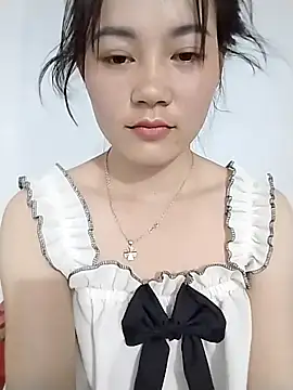 little-green-sprout webcam