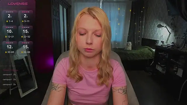 yourlovelyeve webcam