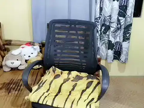 lovelyxmorena - Lovelyxmorena's free webcam - UK Sex Cams