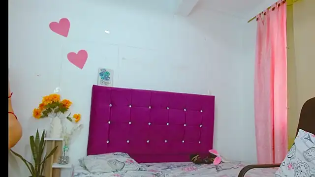 chantalsemenova1 (F milf) - cum with me