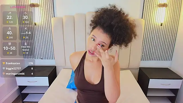 Celesste_doll webcam