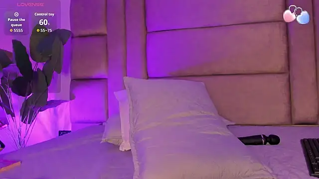 fallon_08 (F young) - 🔥kiss for you 🔥