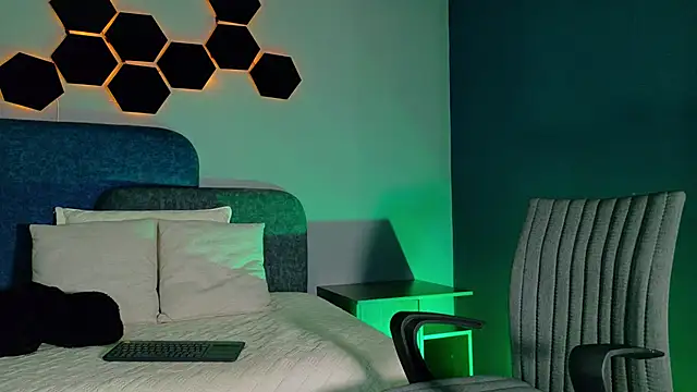 miiacullens (F teen) - Naked 😍