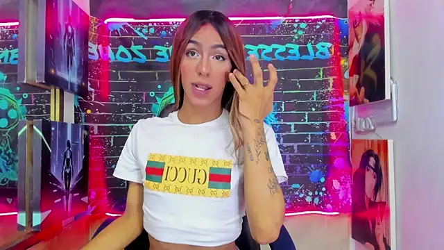 Isabella_stanford2 webcam