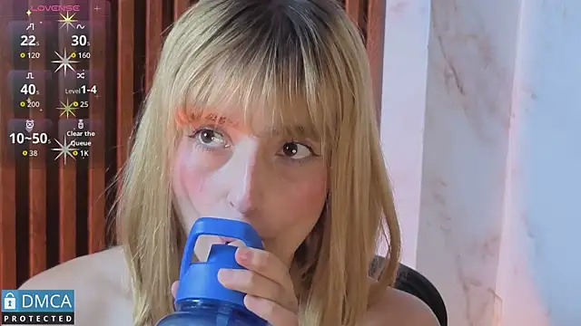 nena_cupcake_ webcam