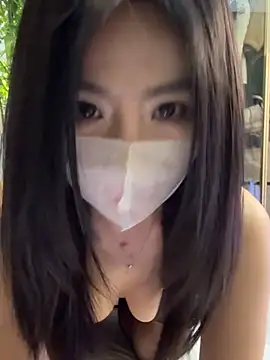 美女feifei-love在线直播