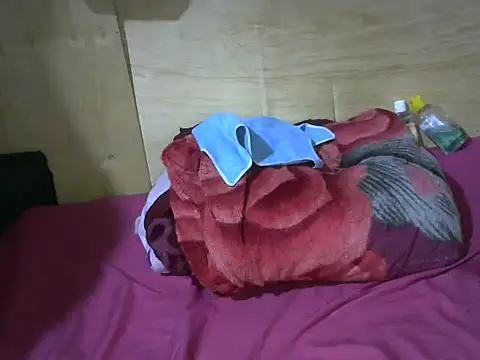 AFRICAN_JUICY001 webcam