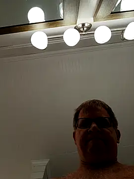 j83560jason (M mature) - Your  choice