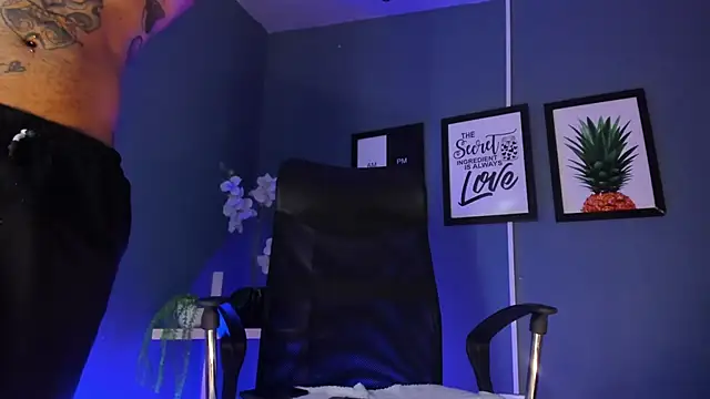 kaletattoo (M young) - slap balls