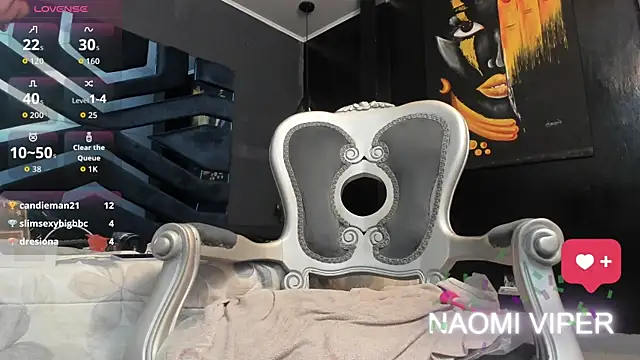 Naomii_Viper webcam