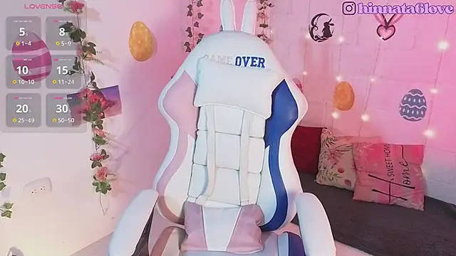 hinnata_lewis webcam