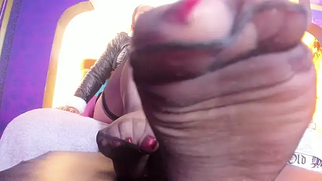 Scarlett_Barnes webcam