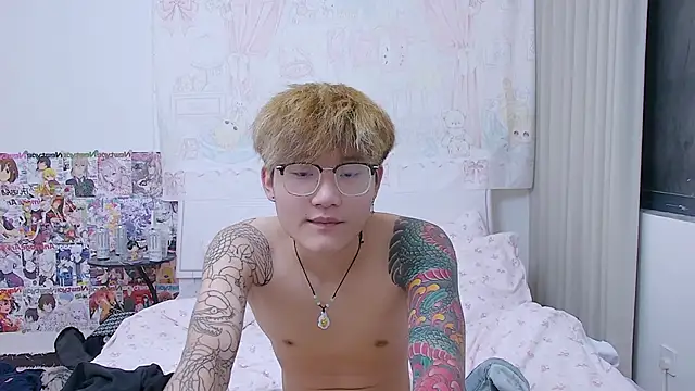 KK-cuteboy cam preview