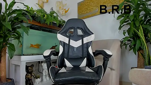 lia_lovelly01 webcam