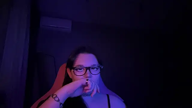 Alinalovelove webcam