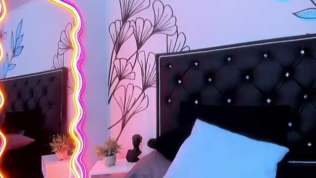 Sweet_Ariadna_ webcam