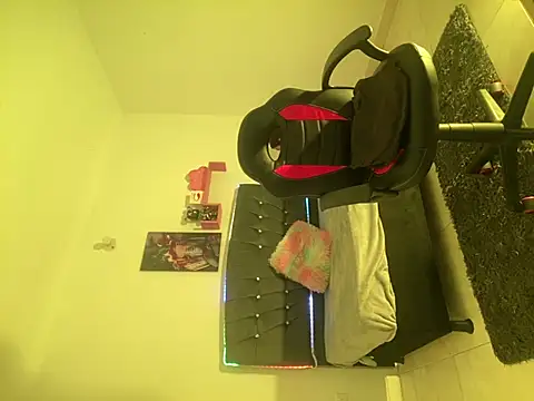 AMY_0317 webcam