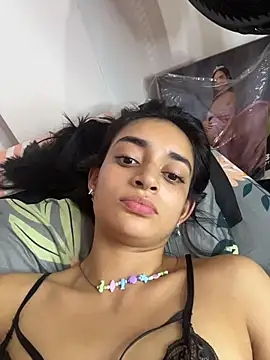 leilani_X webcam