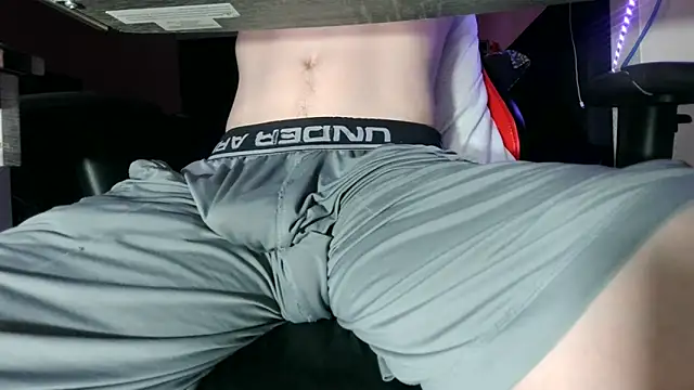 Dick_and_muscles webcam